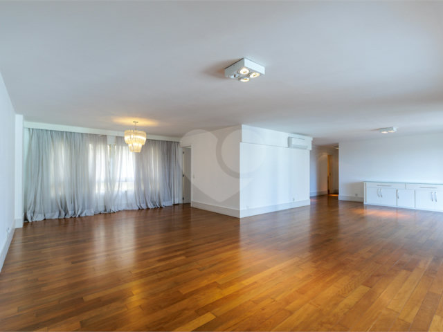 Apartamento para alugar com 4 suítes em Chácara Flora, São Paulo, SP