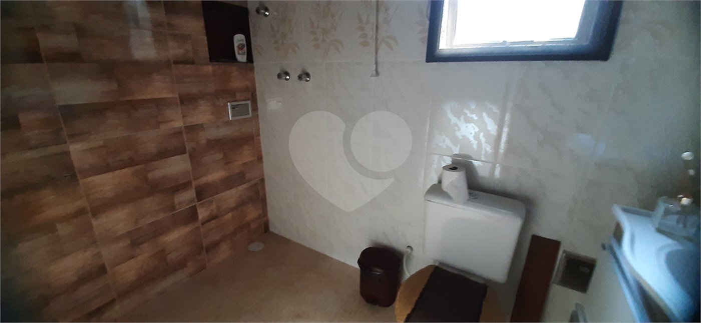 Casa à venda com 3 quartos, sendo 1 suíte, no condomínio Sausalito, Mairiporã - SP
