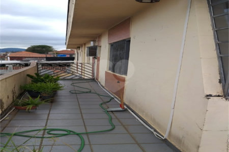 Sobrado à venda com 3 quartos em Chora Menino, São Paulo, SP