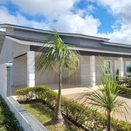 Condomínio à venda com 4 quartos, sendo 2 suítes, em Colinas do Paratehy, Mogi das Cruzes, SP