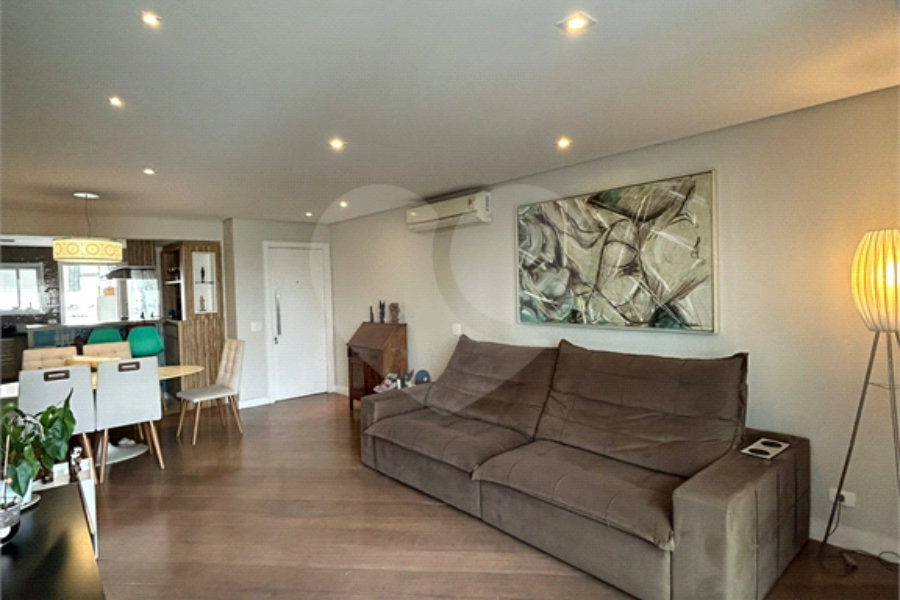 Apartamento à venda com 3 quartos, sendo 1 suíte, em Parque Novo Mundo, São Paulo, SP