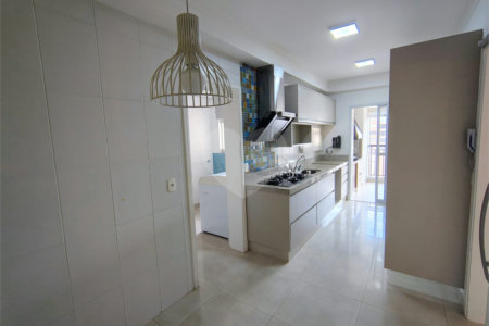 Apartamento à venda com 3 suítes em Anhangabaú, Jundiaí, SP