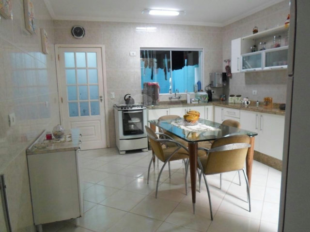 Sobrado à venda com 3 quartos, sendo 1 suíte,  em Vila Dom Pedro Ii, São Paulo, SP
