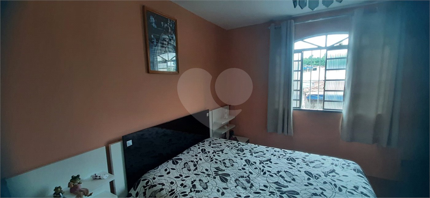 Sobrado à venda com 4 quartos, sendo 1 suíte, em Jardim Brasil (zona Norte), São Paulo, SP