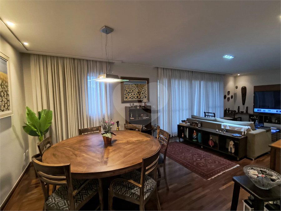 Apartamento à venda com 4 quartos, sendo 1 suíte, em Jardim Caravelas, São Paulo, SP