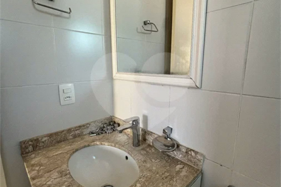 Apartamento à venda com 2 quartos, sendo 1 suíte, em Parada Inglesa, São Paulo, SP