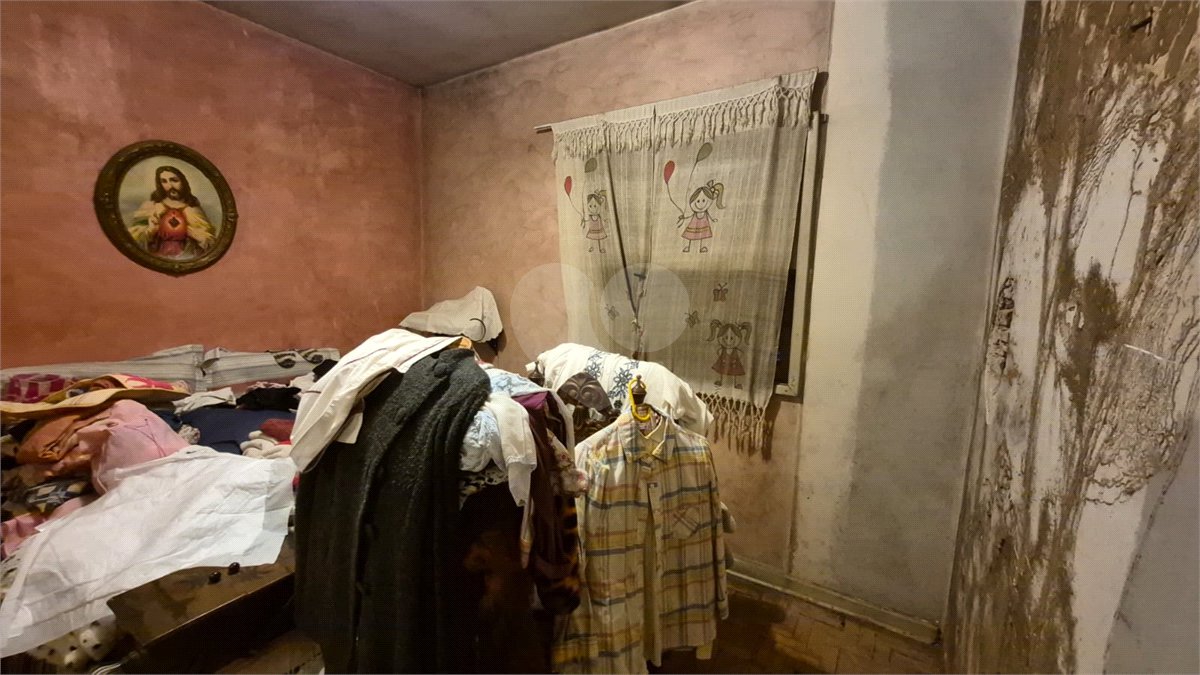 Casa à venda com 2 quartos em Conjunto Residencial Butantã, São Paulo, SP