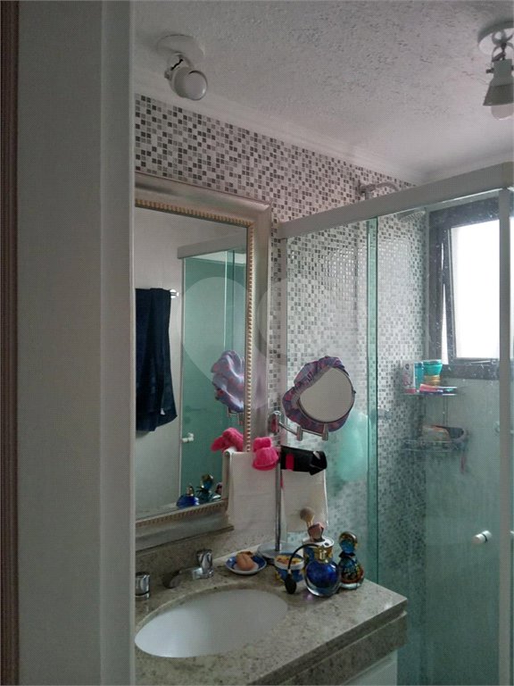 Apartamento à venda com 3 quartos, sendo 2 suítes,  em Campo Belo, São Paulo, SP