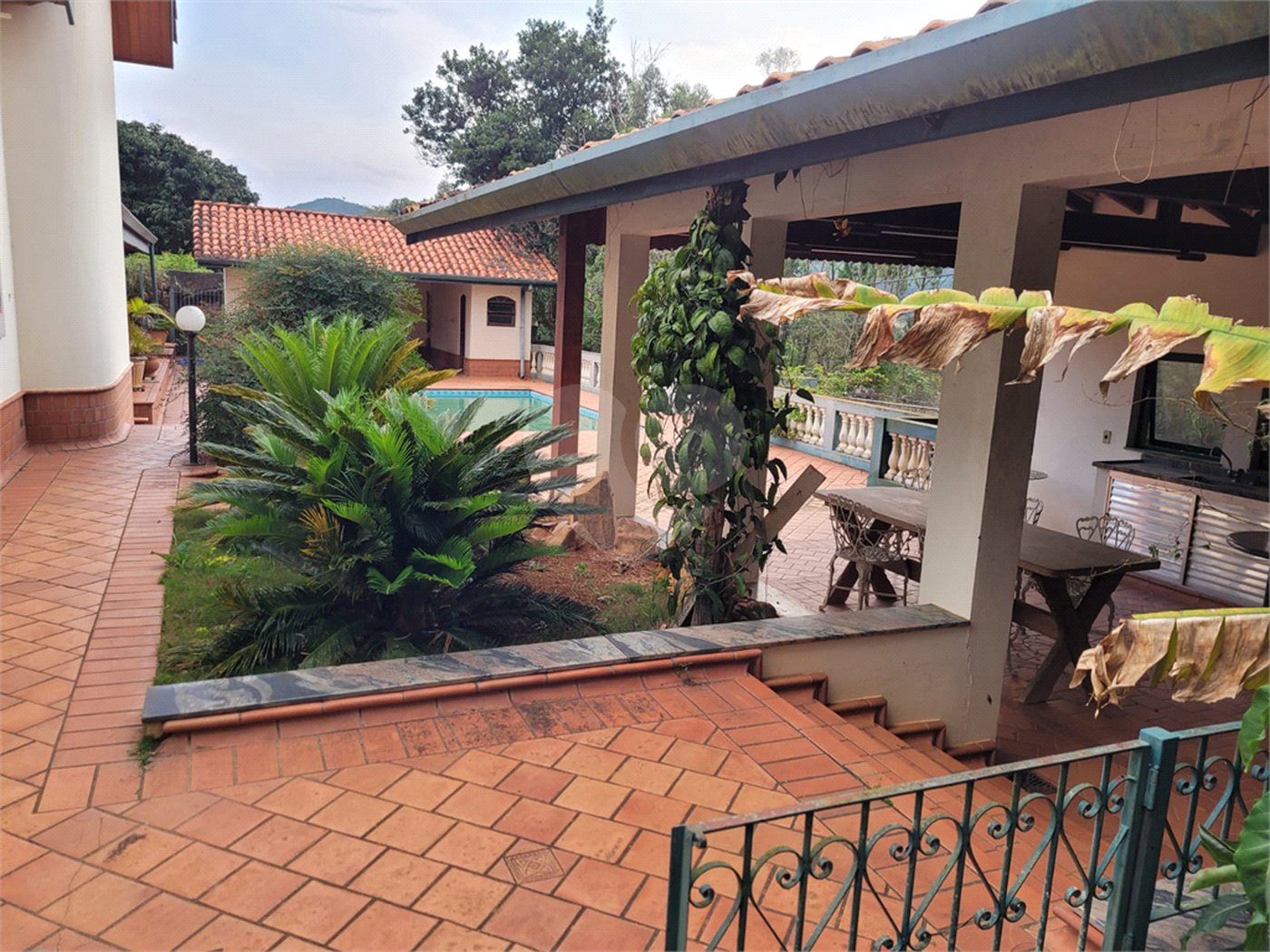 Chácara à venda com 4 suítes em Recanto Amapola, Bragança Paulista, SP