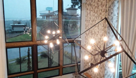 Casa para alugar com 5 quartos, sendo 1 suíte,  no condomínio Figueira Garden, Atibaia - SP
