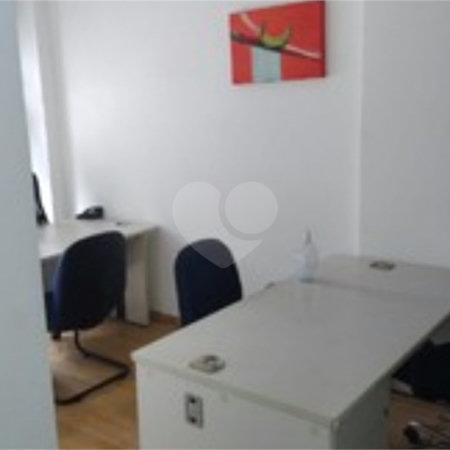 Sala à venda em Liberdade, São Paulo, SP