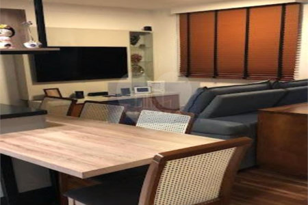 Apartamento à venda com 2 quartos, sendo 1 suíte, em Moema, São Paulo, SP