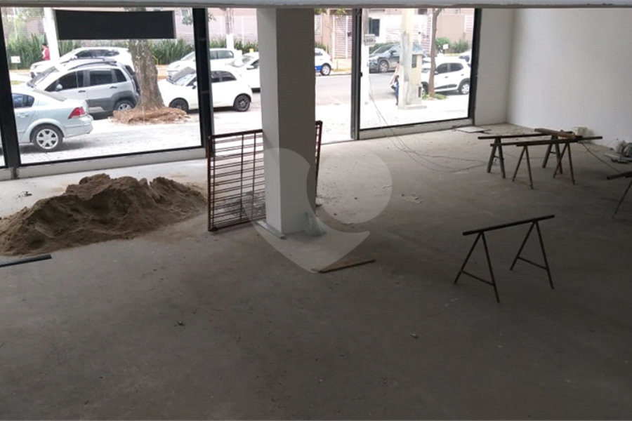 Prédio à venda em Tremembé, São Paulo, SP