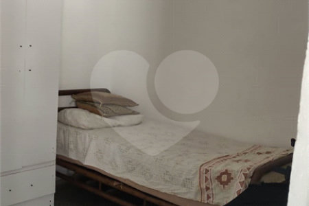 Sobrado à venda com 5 quartos, sendo 1 suíte, em Jardim Brogotá, Atibaia, SP