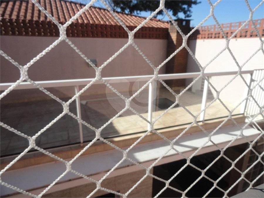 Sobrado à venda com 3 quartos, sendo 1 suíte, em Parque Ipê, São Paulo, SP