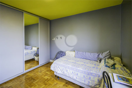 Apartamento à venda com 3 quartos, sendo 1 suíte, em Perdizes, São Paulo, SP