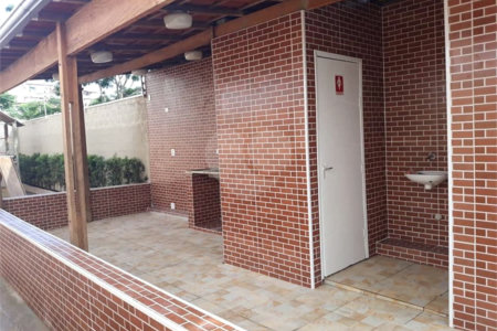 Apartamento à venda com 3 quartos, sendo 1 suíte, em Parque Reboucas, São Paulo, SP