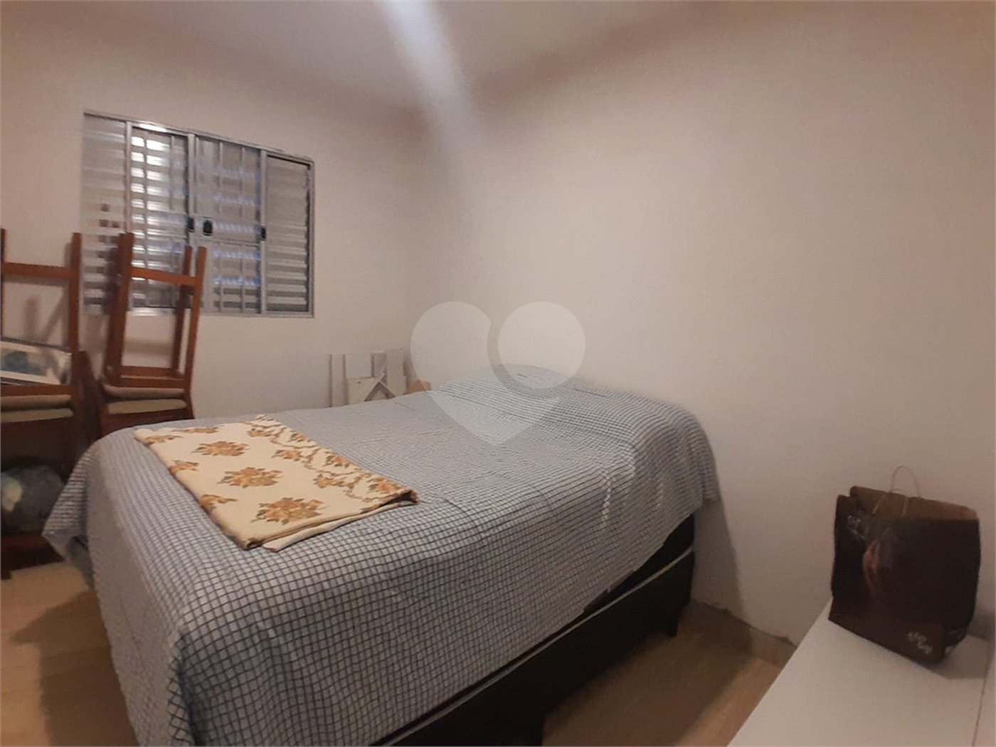 Sobrado à venda com 3 quartos, sendo 1 suíte, em Serra da Cantareira, Mairiporã, SP