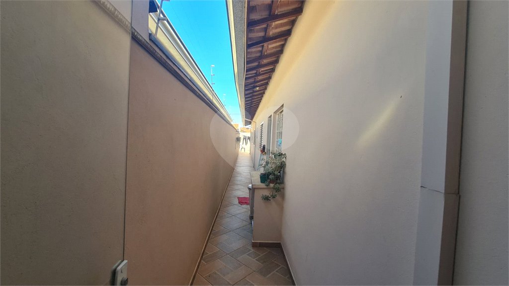 Casa à venda com 3 quartos, sendo 1 suíte, em Vila Carolina, Itapetininga, SP