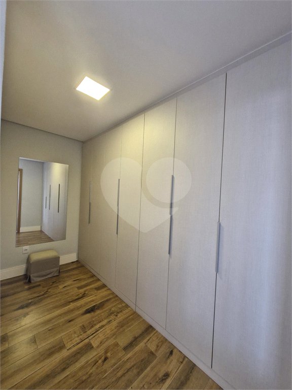 Casa à venda com 5 quartos, sendo 3 suítes, no condomínio Residencial Terras de Vinhedo, Vinhedo - SP