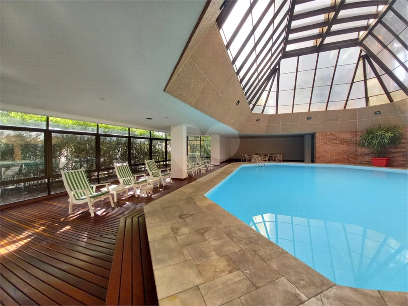 Apartamento à venda com 4 quartos, sendo 3 suítes, em Vila Andrade, São Paulo, SP