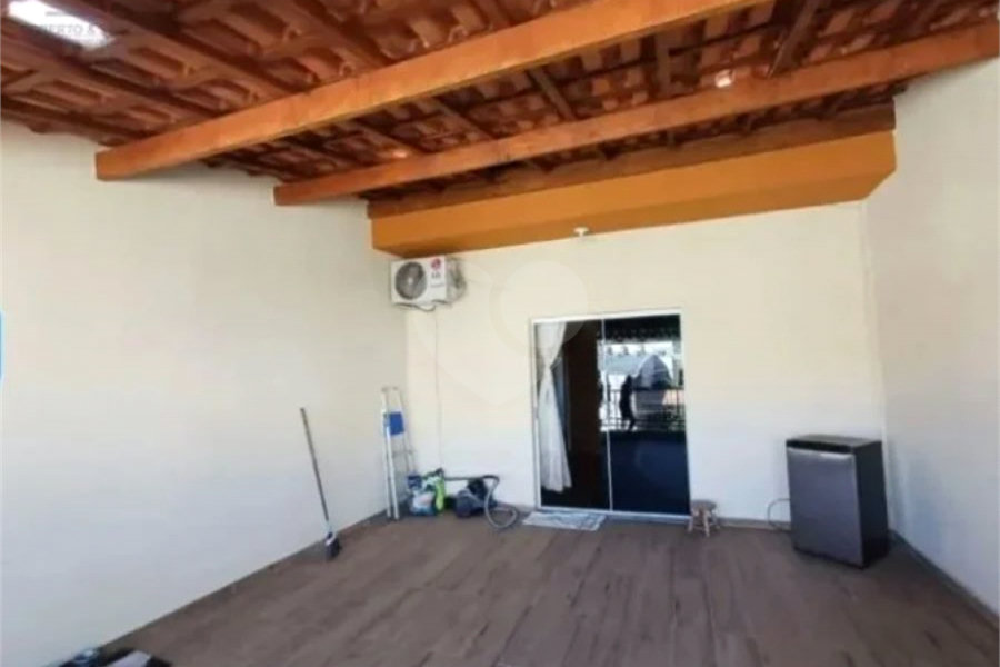 Sobrado à venda com 4 quartos, sendo 1 suíte, em Jaraguá, São Paulo, SP