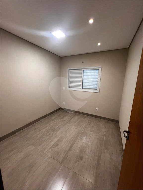 Casa Térrea à venda com 3 quartos, sendo 1 suíte, em Coophema, Cuiabá, MT