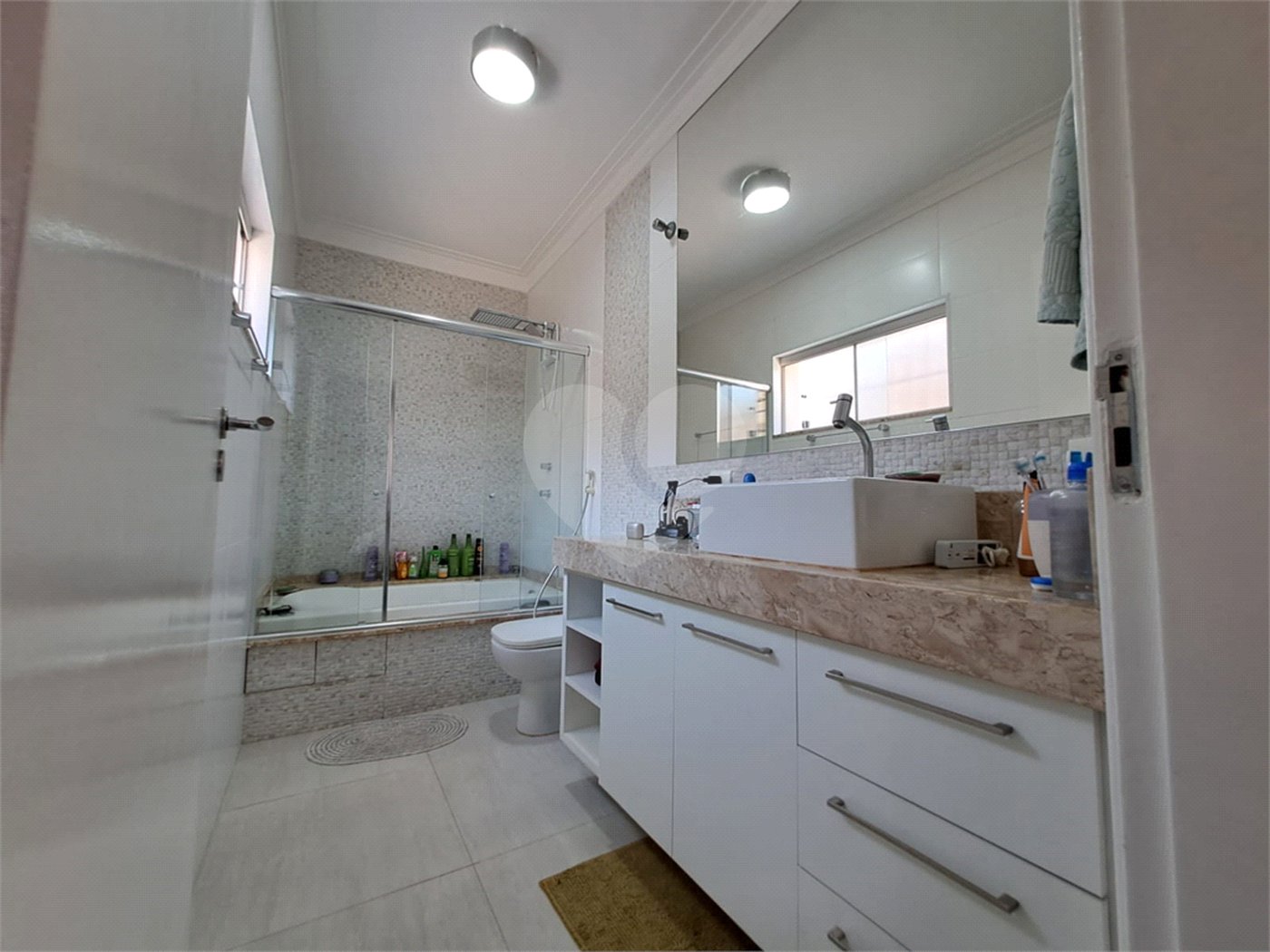 Casa à venda com 3 quartos, sendo 1 suíte, em Vila Trujillo, Sorocaba, SP