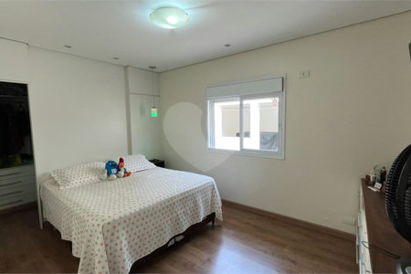 Casa Térrea à venda com 3 quartos, sendo 1 suíte, em Jardim Franca, São Paulo, SP