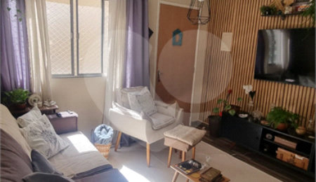 Apartamento à venda com 2 quartos em Parque Santana, Mogi das Cruzes, SP