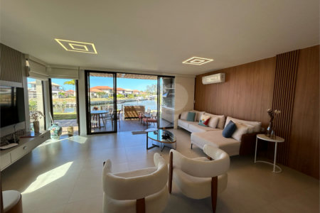 Casa em condomínio à venda com 4 suítes em Golfe, Armação dos Búzios, RJ