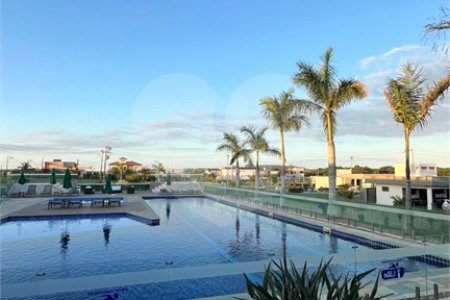 Casa em condomínio à venda com 3 quartos, sendo 2 suítes, em Ogiva, Cabo Frio, RJ