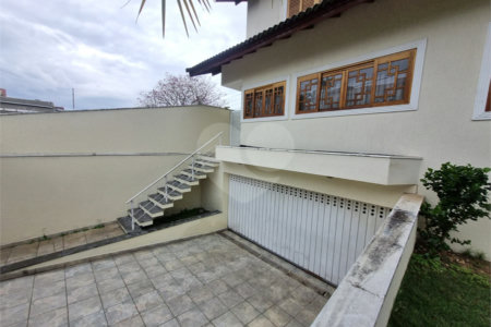 Sobrado à venda ou para alugar com 5 quartos, sendo 4 suítes,  em City América, São Paulo, SP