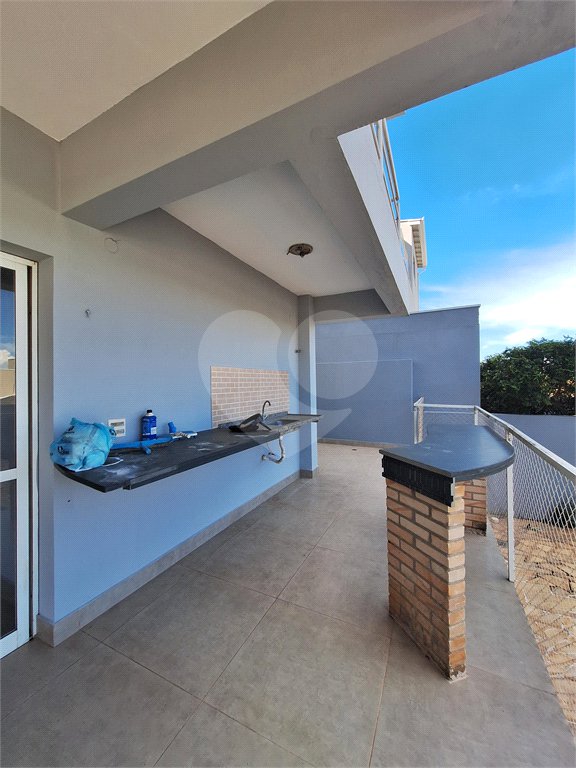 Casa à venda com 4 suítes no condomínio Terras de São Francisco, Vinhedo - SP