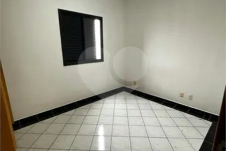 Apartamento à venda com 3 quartos, sendo 1 suíte, em Parque Residencial Aquarius, São José dos Campos, SP