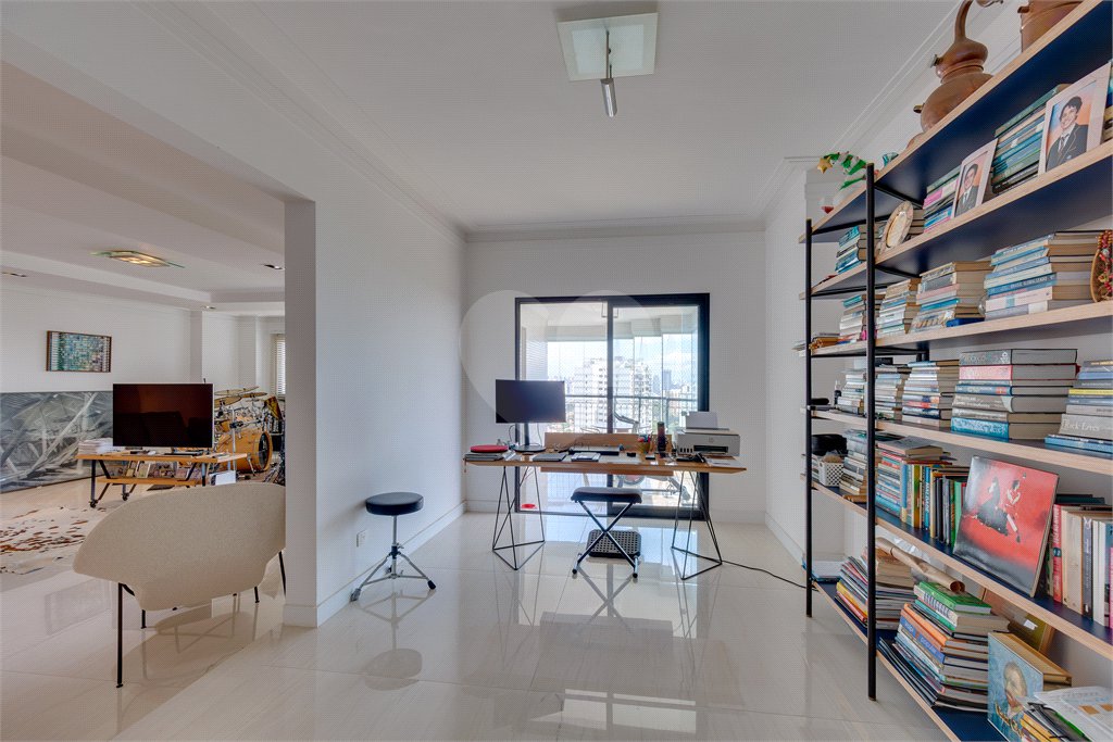 Apartamento à venda com 4 suítes em Alto da Boa Vista, São Paulo, SP