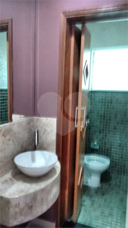 Sobrado à venda com 3 quartos, sendo 1 suíte, em Vila Antonina, São Paulo, SP