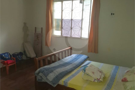 Casa à venda com 5 quartos em Santíssimo, Rio de Janeiro, RJ