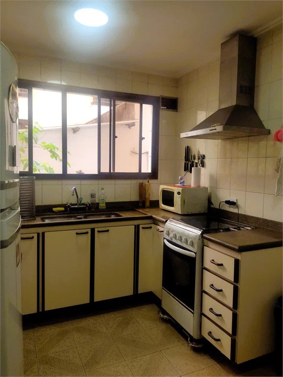 Apartamento à venda com 3 quartos, sendo 1 suíte, em Real Parque, São Paulo, SP