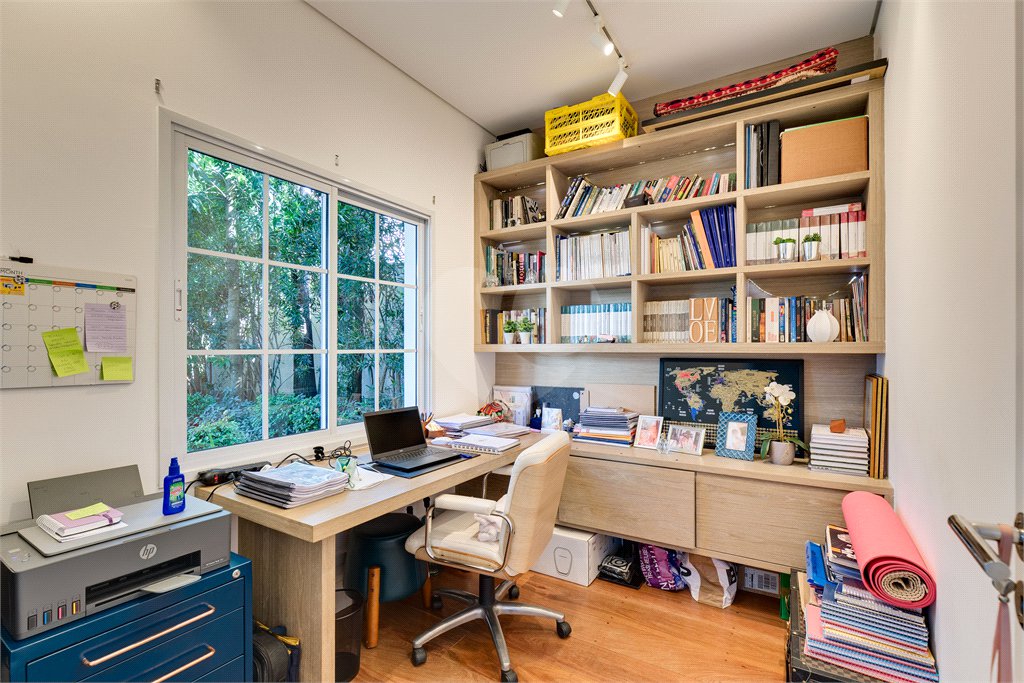 Casa à venda com 3 suítes no condomínio Parc Vignoble, São Paulo - SP