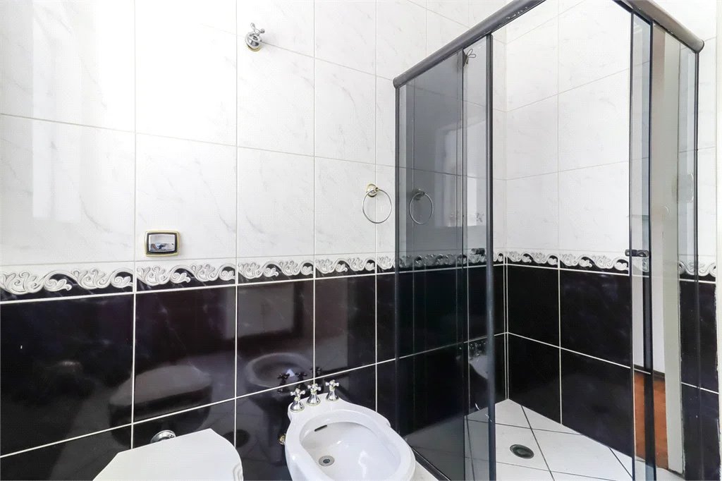 Casa à venda com 3 quartos, sendo 1 suíte, em Brooklin Paulista, São Paulo, SP