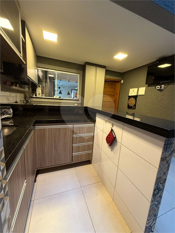 Casa à venda com 3 suítes em Vila Comercial, São Paulo, SP