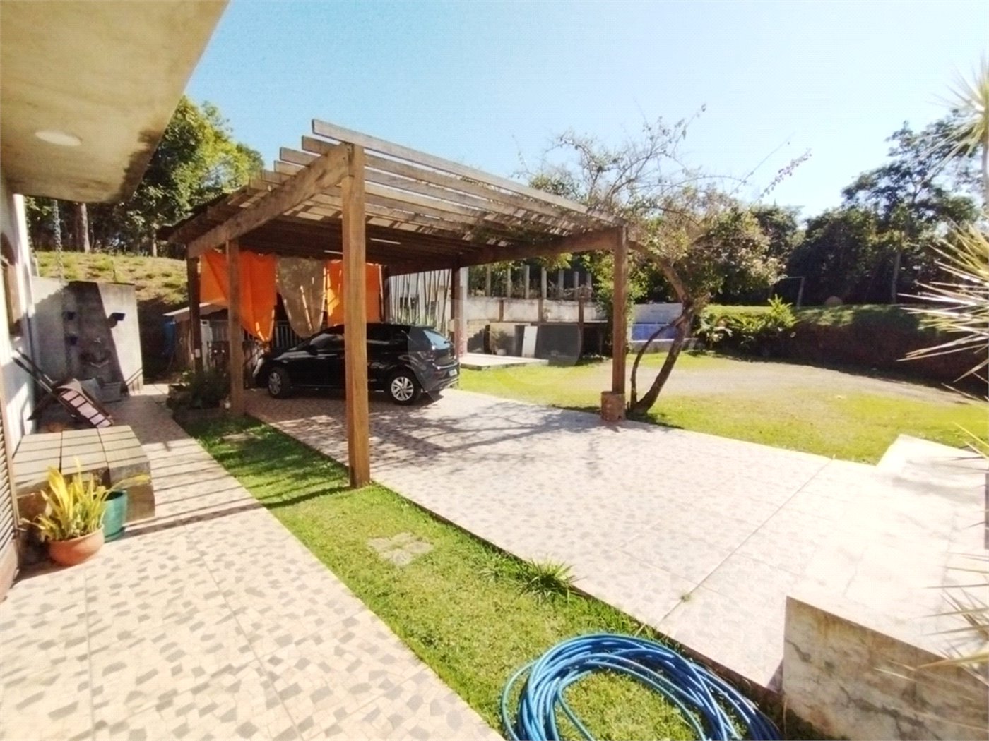Casa à venda com 4 quartos, sendo 1 suíte, em Jardim Marica, Mogi das Cruzes, SP