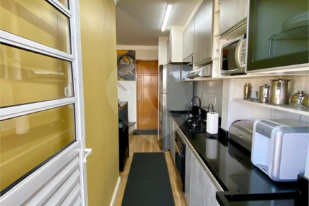 Duplex à venda com 3 quartos, sendo 1 suíte,  em Parque Continental I, Guarulhos, SP