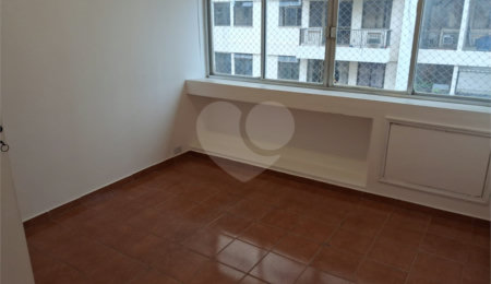 Apartamento à venda com 2 quartos em Praça da Bandeira, Rio de Janeiro, RJ