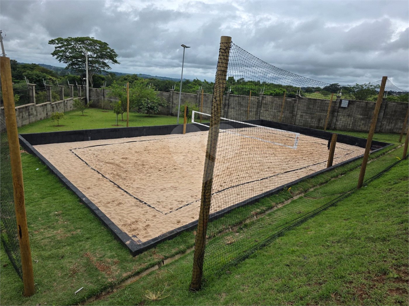 Terreno Condomínio Villenuve 10X24