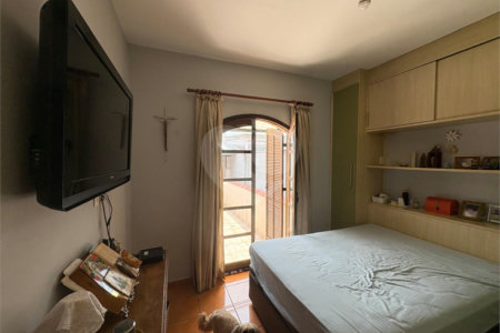 Sobrado à venda com 2 quartos em Ferreira, São Paulo, SP