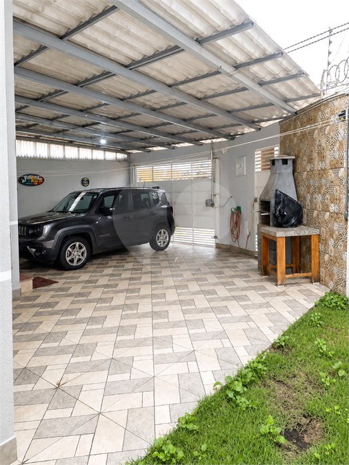 Casa à venda com 2 quartos, sendo 1 suíte, em Cidade Boa Vista, Suzano, SP