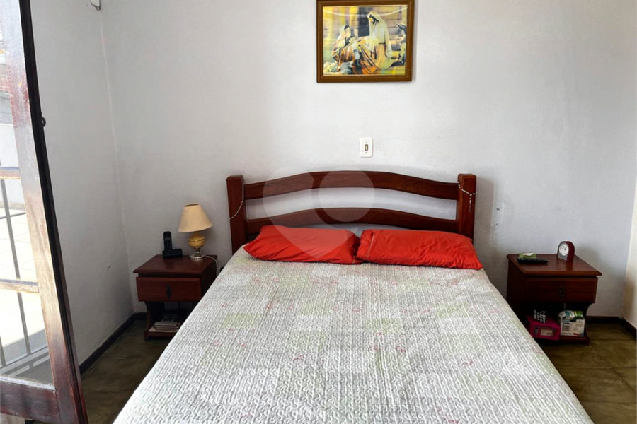 Sobrado à venda com 3 quartos em Parque Edu Chaves, São Paulo, SP