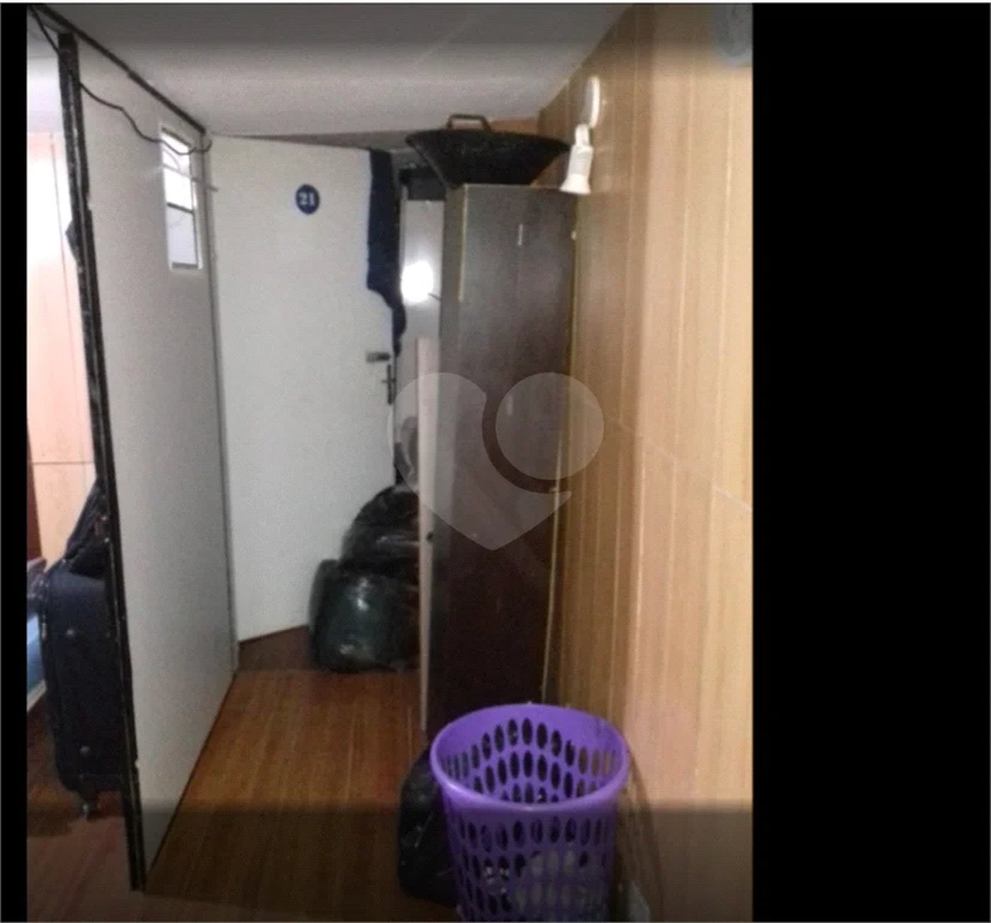 Casa comercial na Liberdade.